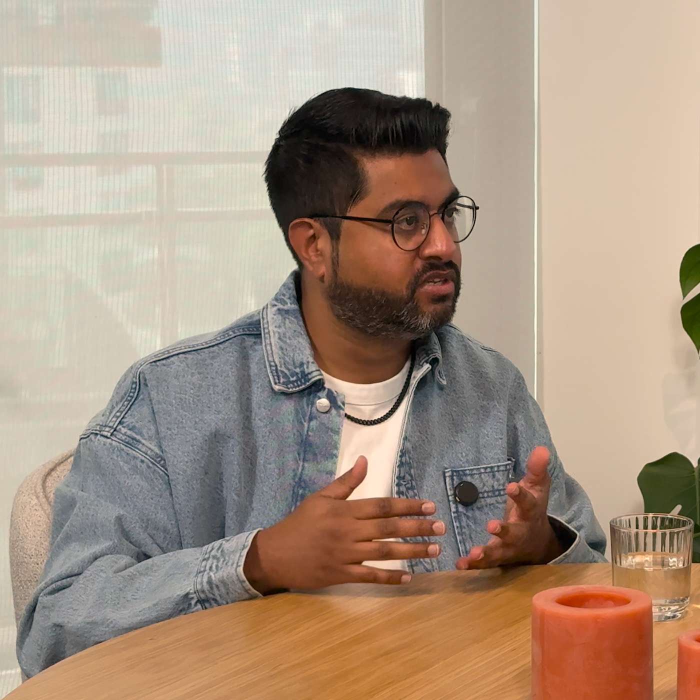 e10 - Riaz Sidi: Building a Million Dollar Marketing Agency - When Passion Faded, He Did This Instead