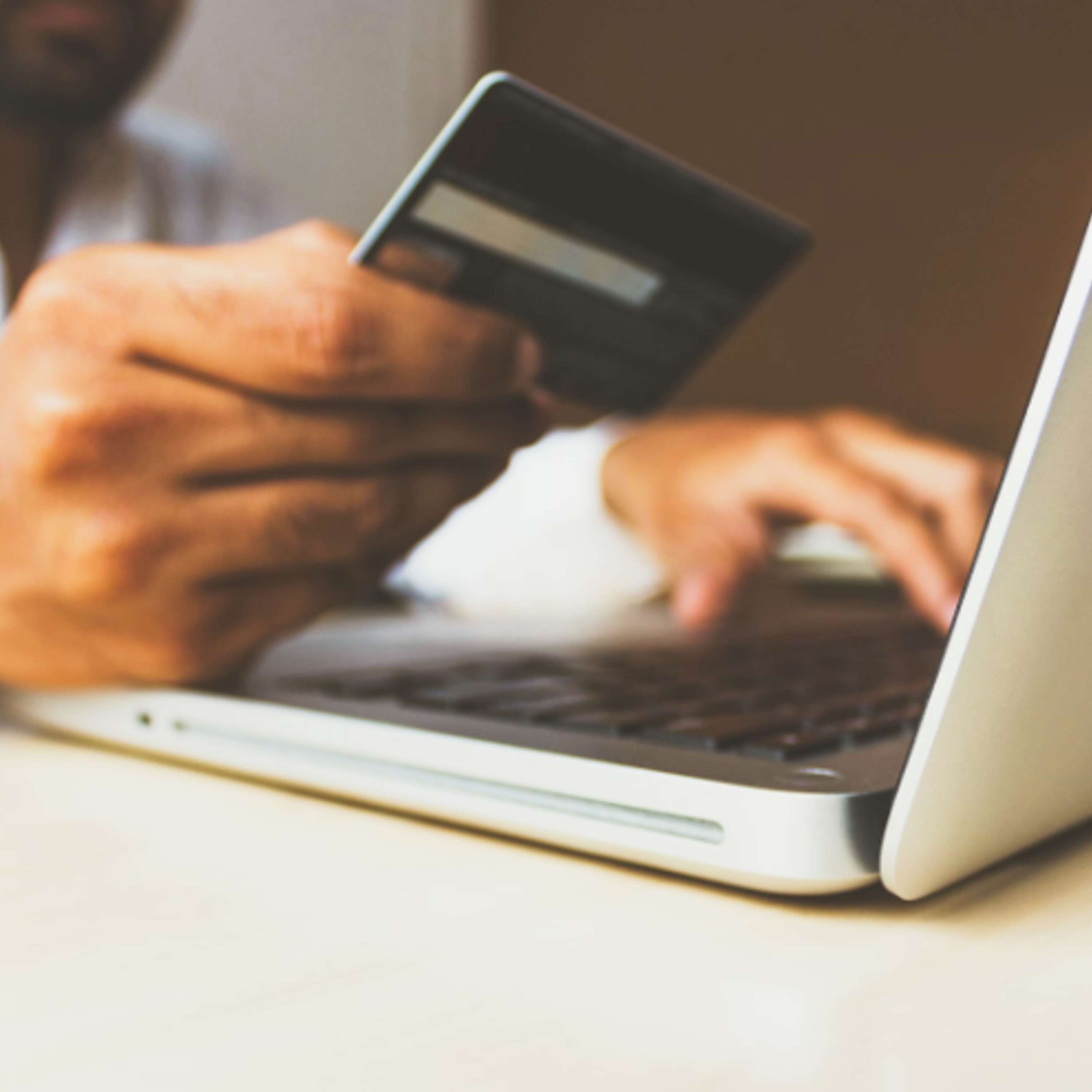 Early Birds Rule: 5 E-Commerce Moves for Black Friday Prep