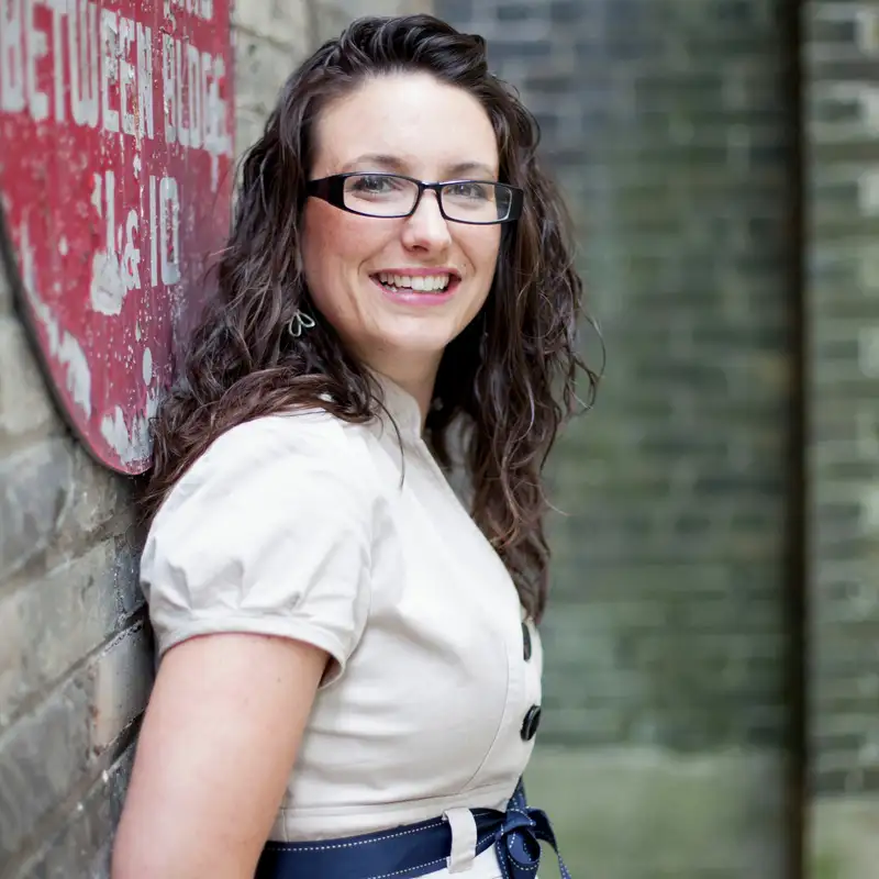 Episode 13 with Lisa Cashmore
