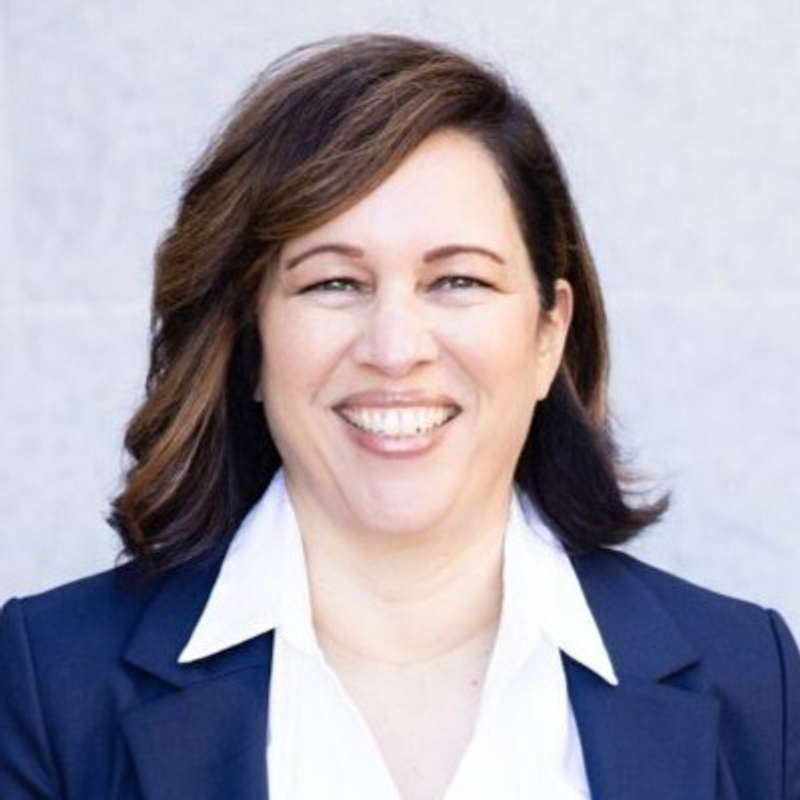 Lisa Bonta Sumii
