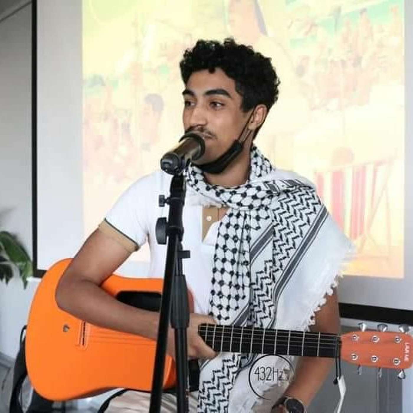 366 - Yalla Home Chats with Emirati Singer/Songwriter Abdallah Al Shamsi(04.07.2021)