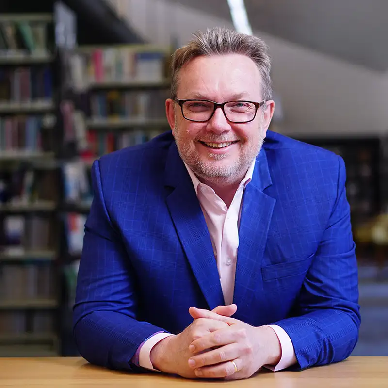 Leadership Crisis (Tim Foster)