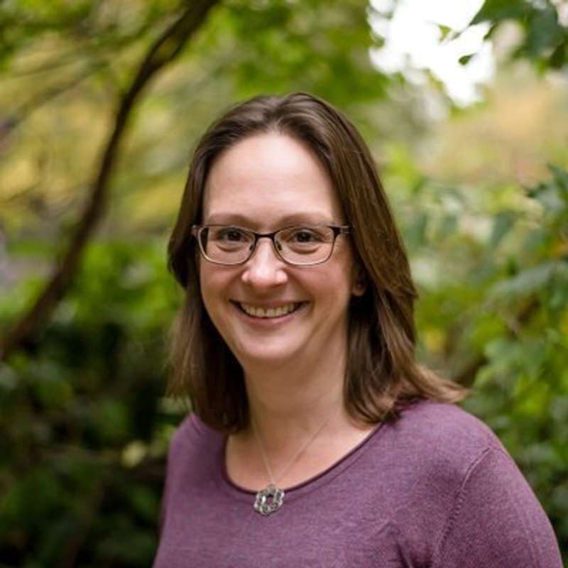 Dr Sophie Carr